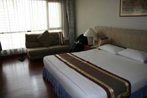 chin_house01.jpg